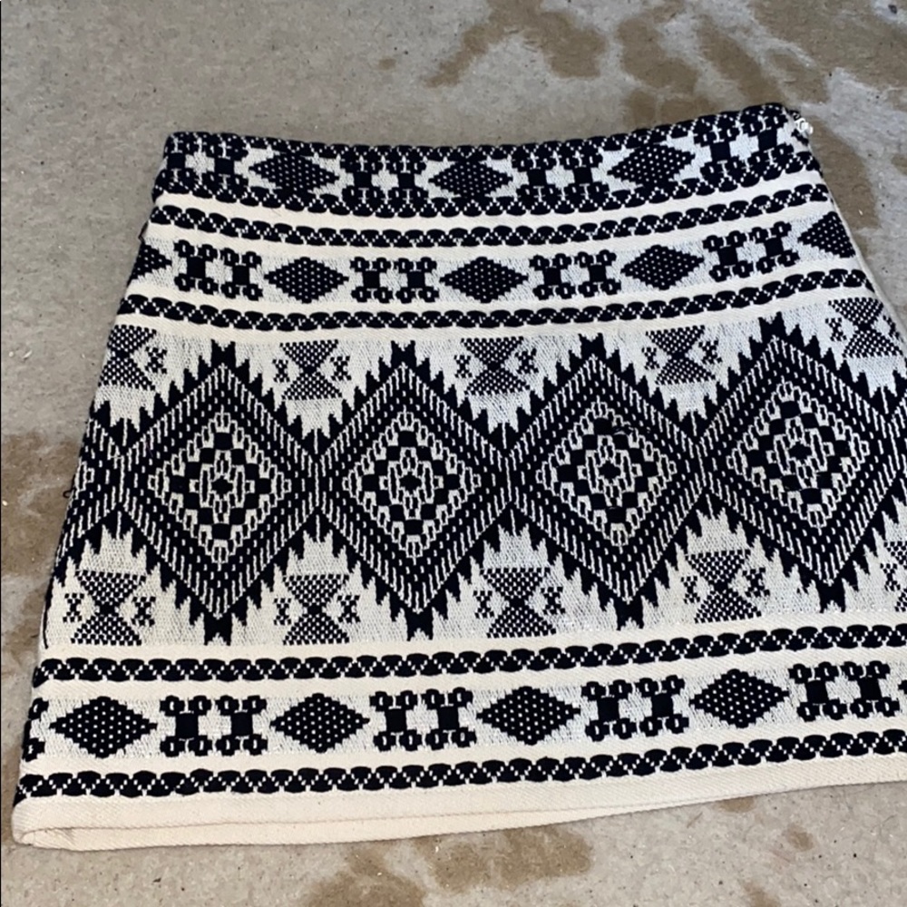 TOPSHOP SKIRT